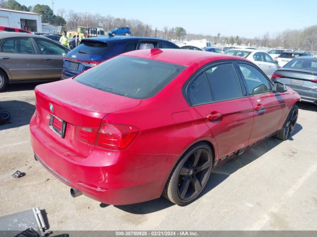 Photo 3 VIN: WBA3A9C51DF476747 - BMW 335I 