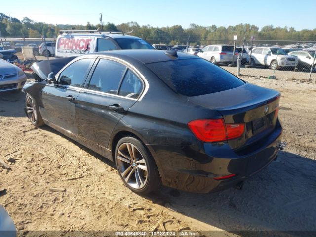 Photo 2 VIN: WBA3A9C53FKW74823 - BMW 335I 