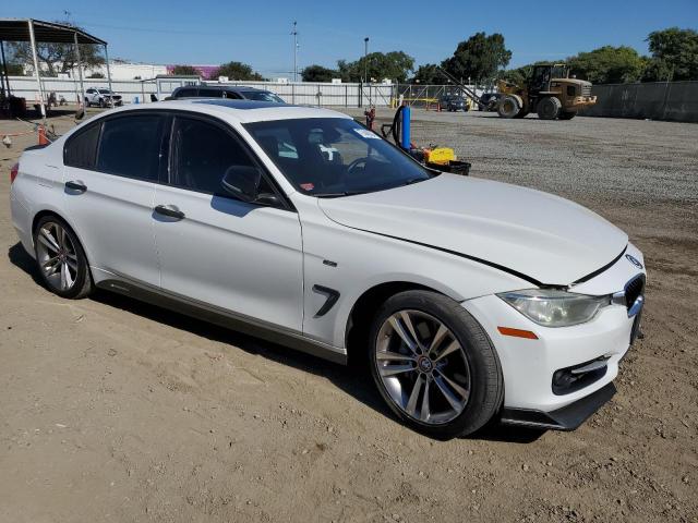 Photo 3 VIN: WBA3A9C54DF476421 - BMW 335 I 