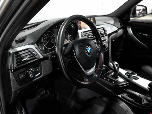 Photo 9 VIN: WBA3A9C54FK472539 - BMW 3 SERIES 