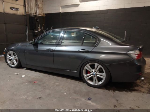 Photo 2 VIN: WBA3A9C57CFX59555 - BMW 335I 