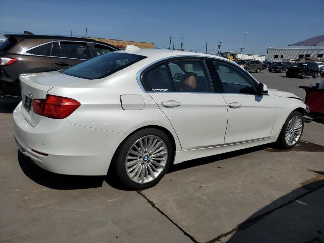 Photo 2 VIN: WBA3A9C57FK472857 - BMW 335 I 