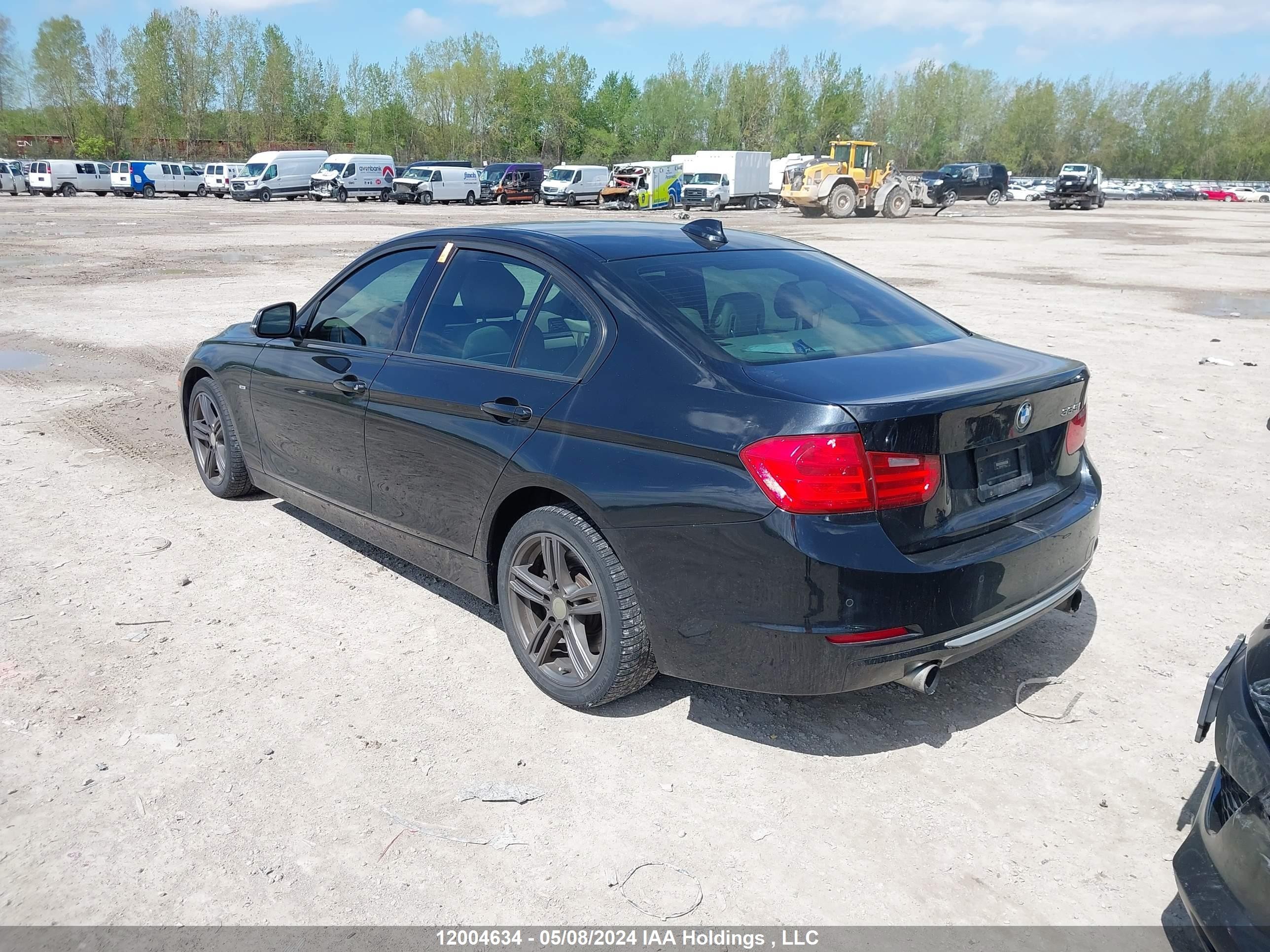 Photo 2 VIN: WBA3A9C58CF270551 - BMW 3ER 