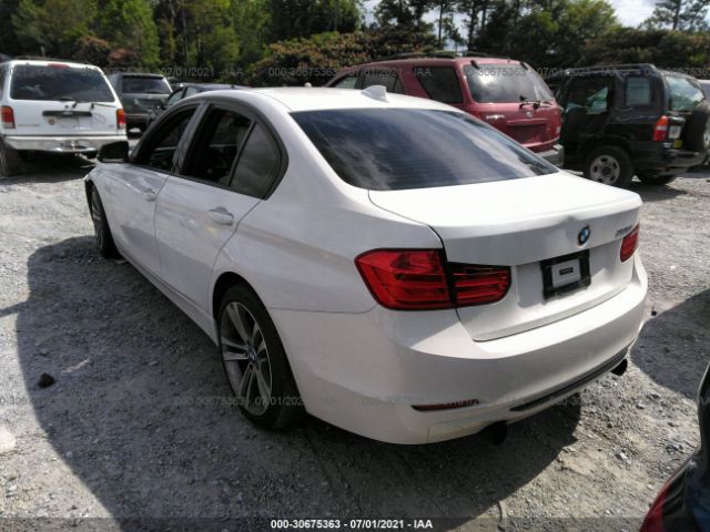 Photo 2 VIN: WBA3A9C5XDF475578 - BMW 3 