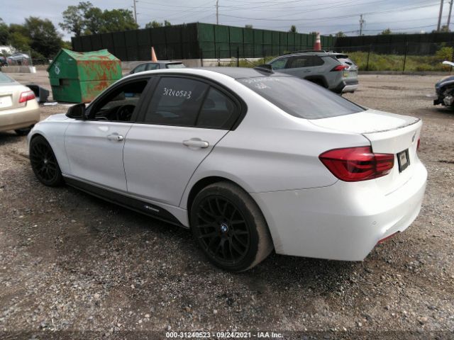 Photo 2 VIN: WBA3A9C5XDF475774 - BMW 3 