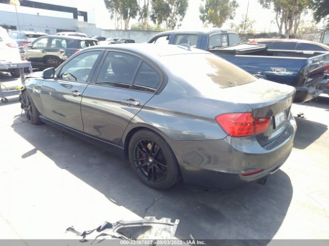 Photo 2 VIN: WBA3A9G50DNP35664 - BMW 3 SERIES 