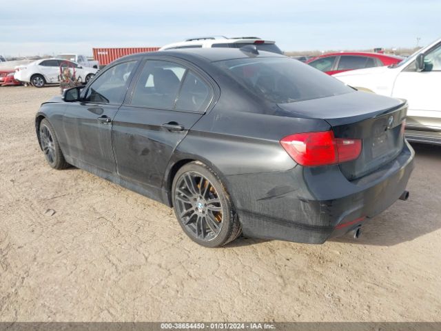 Photo 2 VIN: WBA3A9G50DNP36278 - BMW 335I 