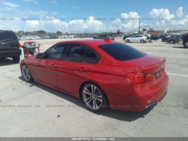 Photo 2 VIN: WBA3A9G50DNP38208 - BMW 3 