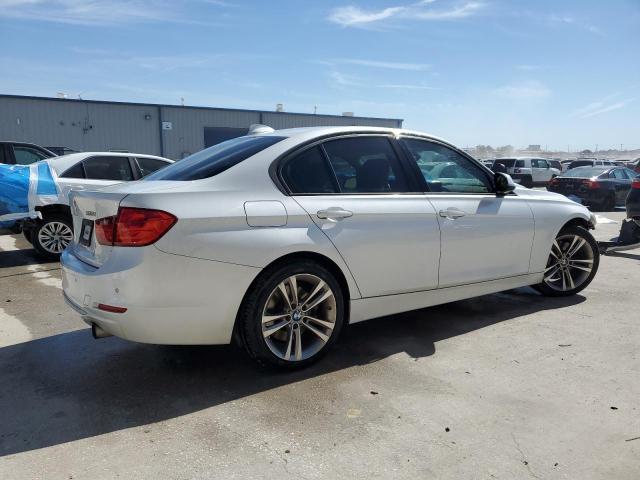 Photo 2 VIN: WBA3A9G51DNP37374 - BMW 335 I 