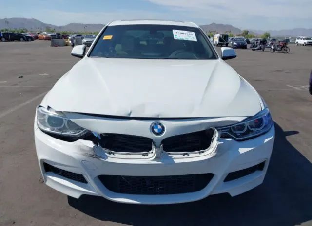 Photo 5 VIN: WBA3A9G51FNT09596 - BMW 335I 