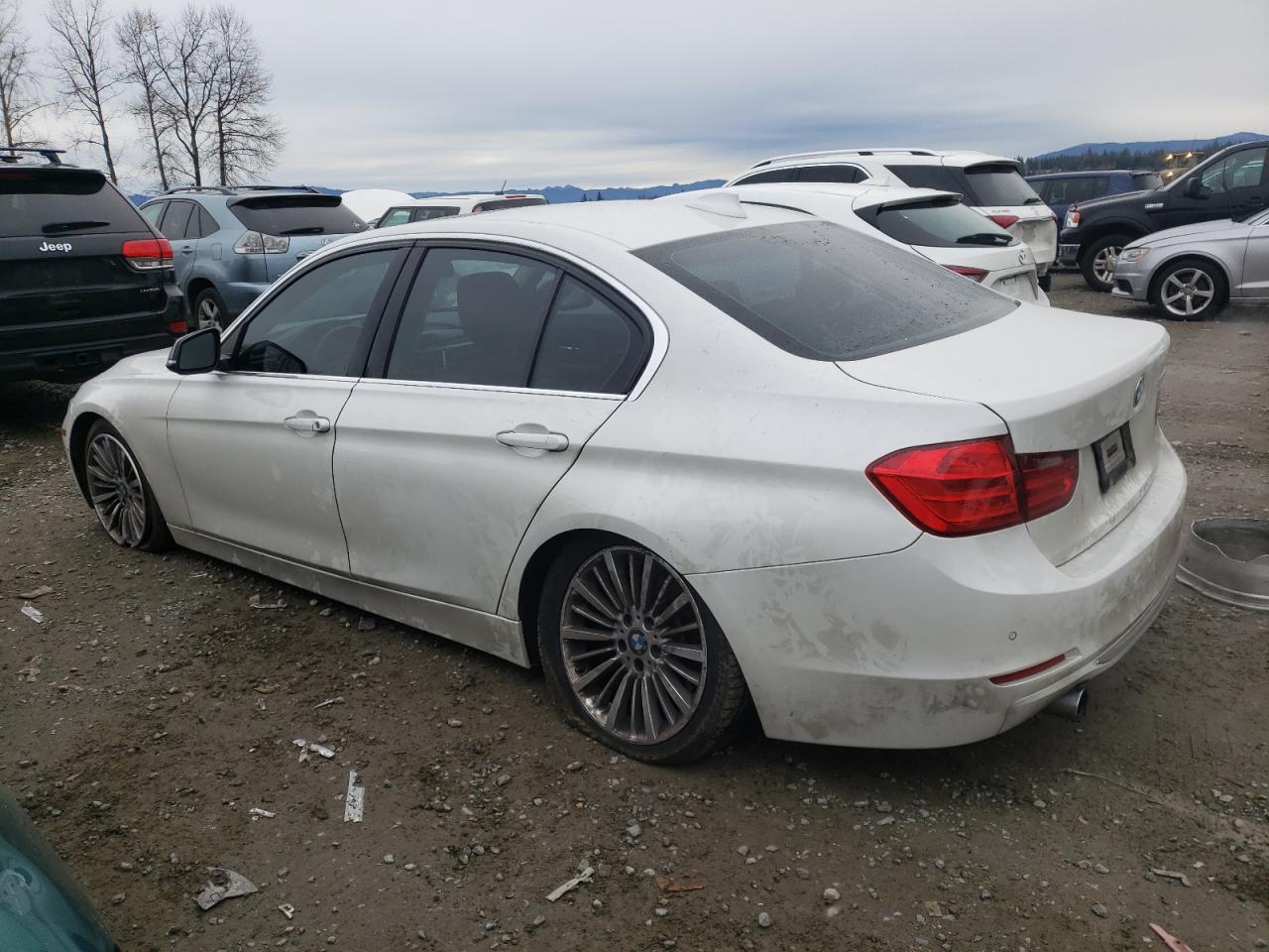 Photo 1 VIN: WBA3A9G53DNP38249 - BMW 3ER 