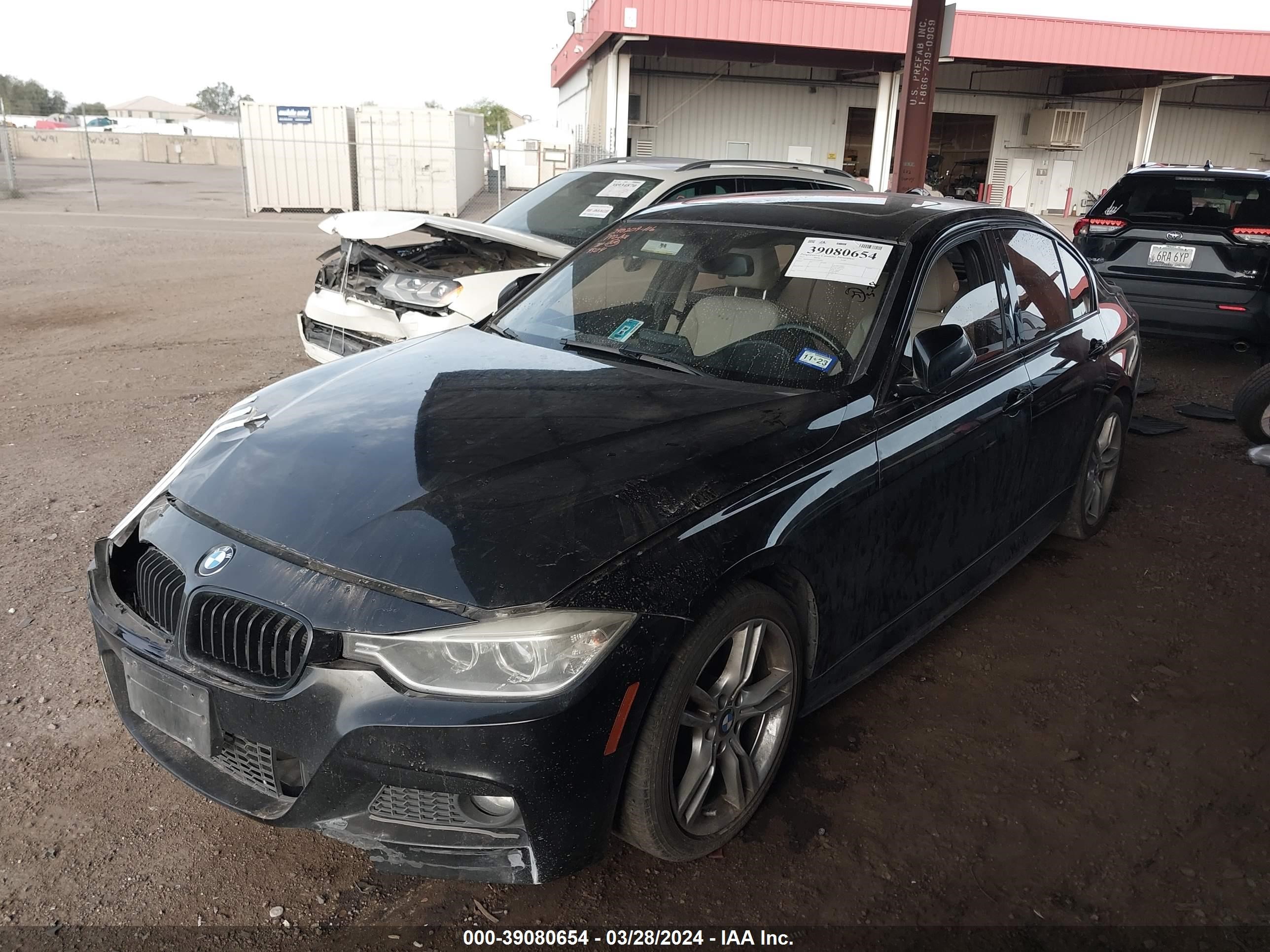 Photo 1 VIN: WBA3A9G53FNT09504 - BMW 3ER 