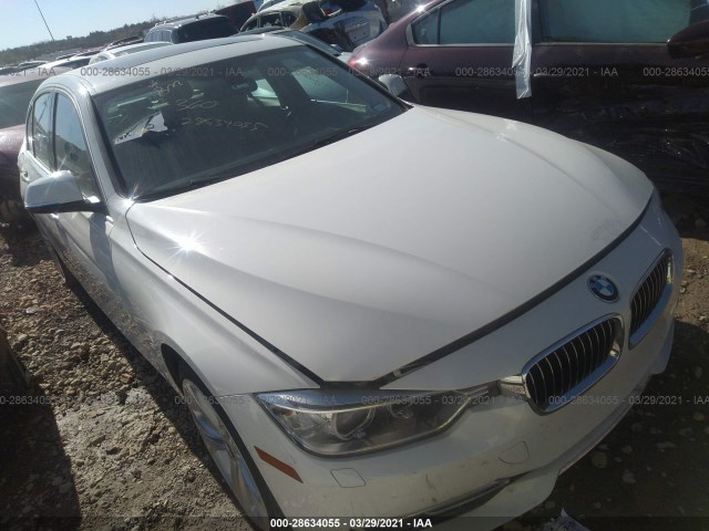 Photo 0 VIN: WBA3A9G54DNP37210 - BMW 3 