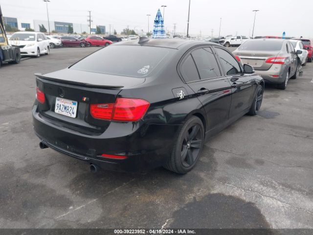 Photo 3 VIN: WBA3A9G55DNP36258 - BMW 335I 