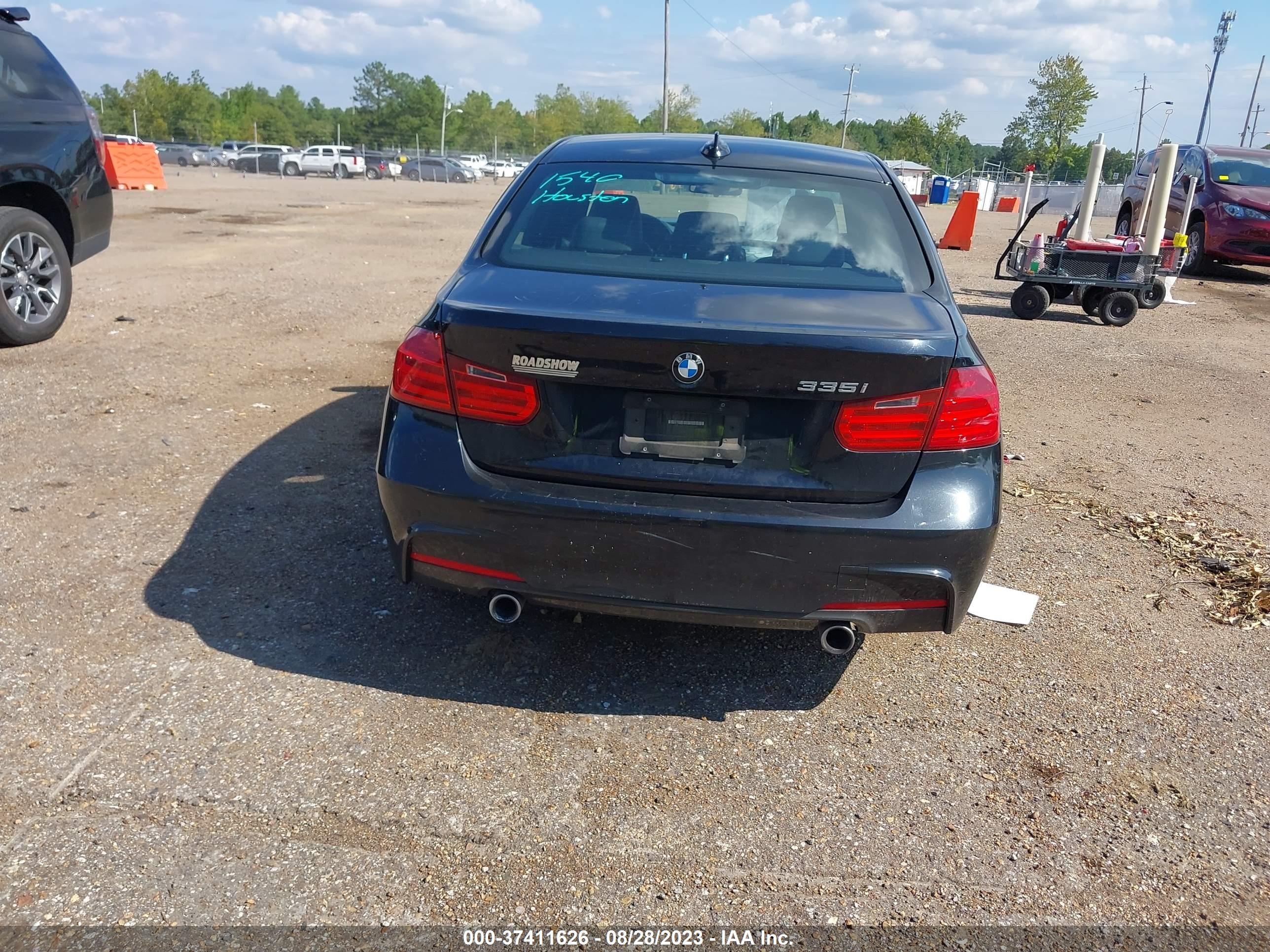 Photo 15 VIN: WBA3A9G56ENS64606 - BMW 3ER 