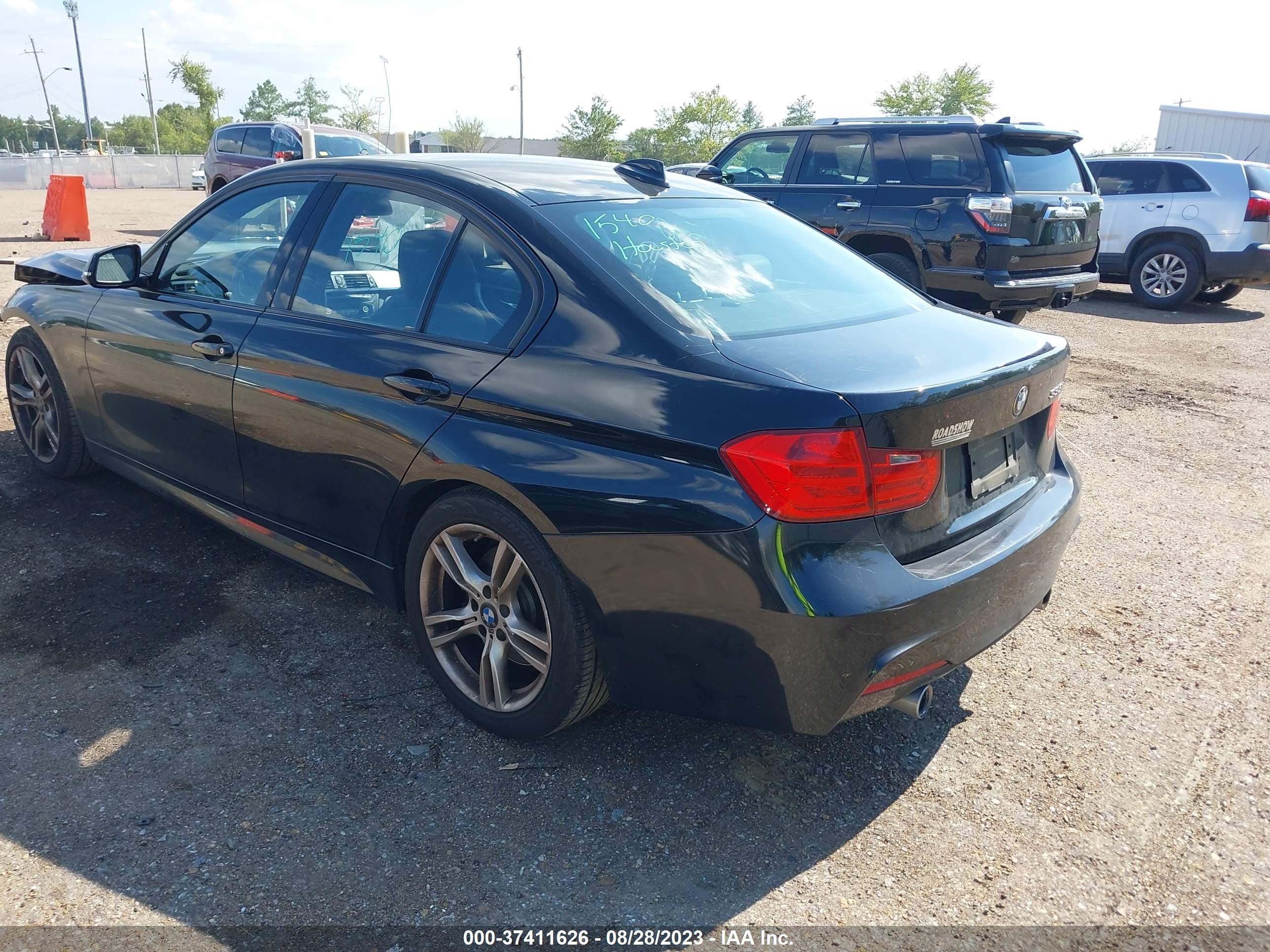 Photo 2 VIN: WBA3A9G56ENS64606 - BMW 3ER 