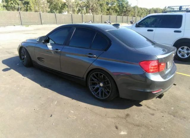 Photo 2 VIN: WBA3A9G58DNP36965 - BMW 3 SERIES 