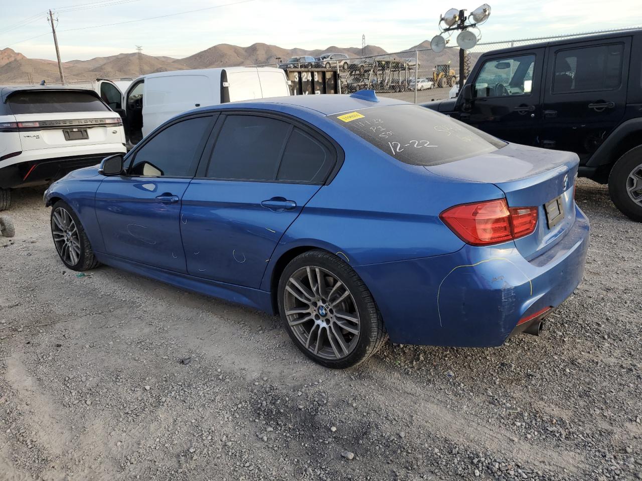 Photo 1 VIN: WBA3A9G58FNS65970 - BMW 3ER 