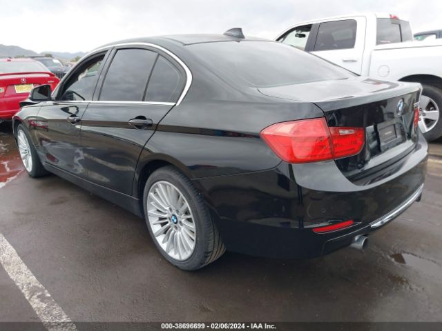 Photo 2 VIN: WBA3A9G59CNP35502 - BMW 335I 