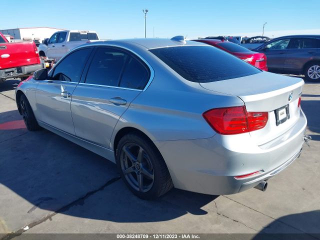 Photo 2 VIN: WBA3A9G59DNN73081 - BMW 335I 