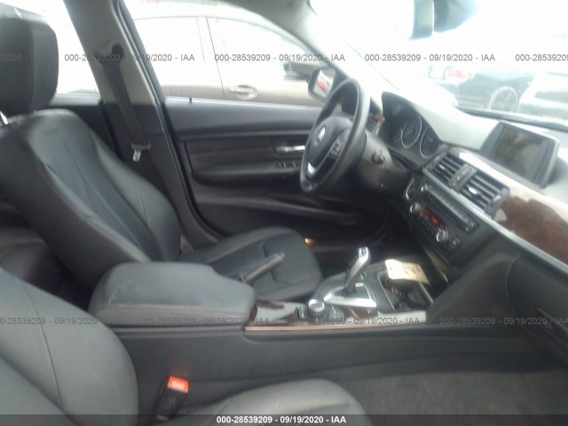 Photo 4 VIN: WBA3A9G5XFNS66361 - BMW 3 