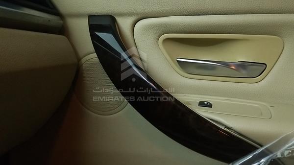 Photo 23 VIN: WBA3B1104DF385073 - BMW 320I 