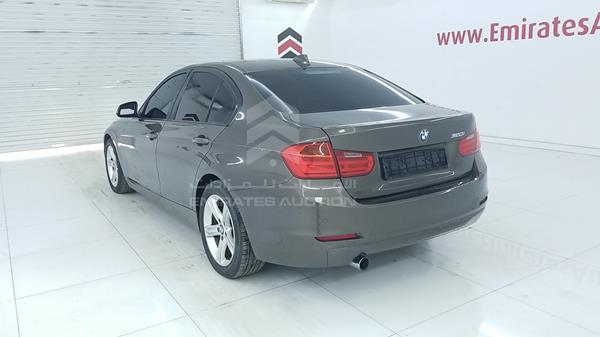 Photo 5 VIN: WBA3B1104DF385073 - BMW 320I 