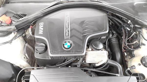 Photo 31 VIN: WBA3B1105DJ408714 - BMW 320I 