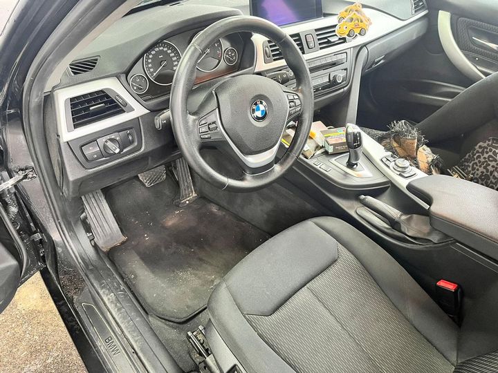 Photo 15 VIN: WBA3B11060J403578 - BMW 3-SERIE 