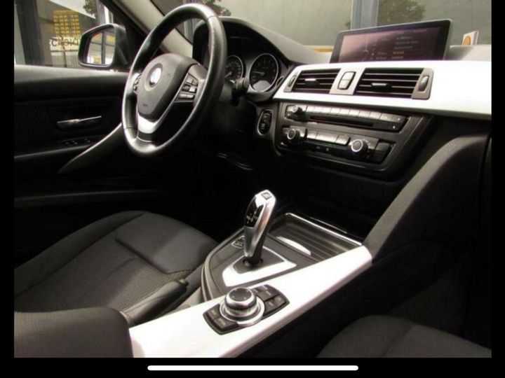 Photo 5 VIN: WBA3B11060J403578 - BMW 3-SERIE 