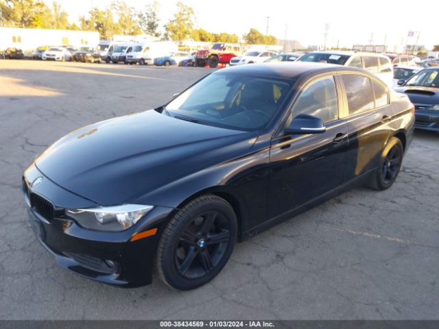 Photo 1 VIN: WBA3B1C50DF461798 - BMW 320I 