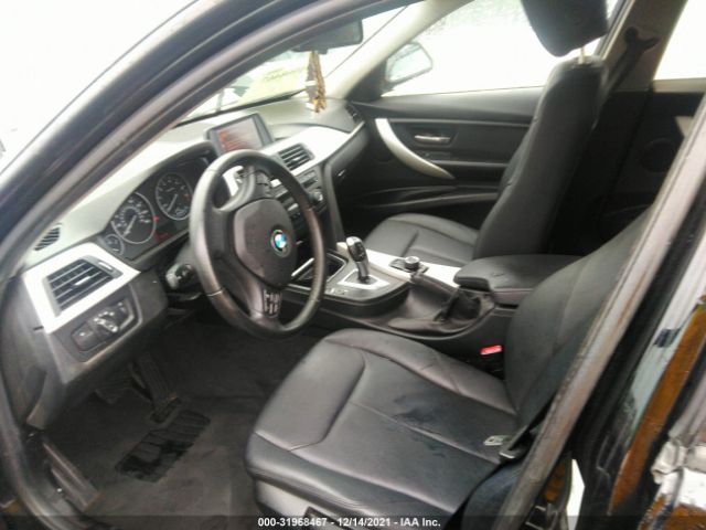 Photo 4 VIN: WBA3B1C50DF461946 - BMW 3 