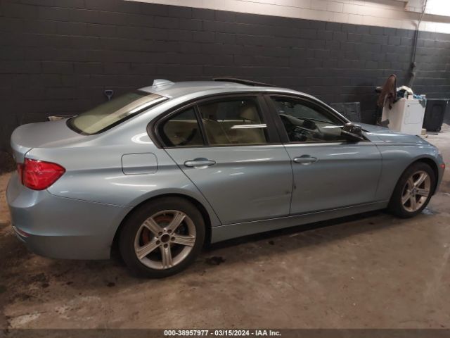 Photo 5 VIN: WBA3B1C50DK128072 - BMW 320I 