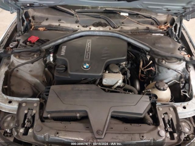 Photo 9 VIN: WBA3B1C50DK128072 - BMW 320I 