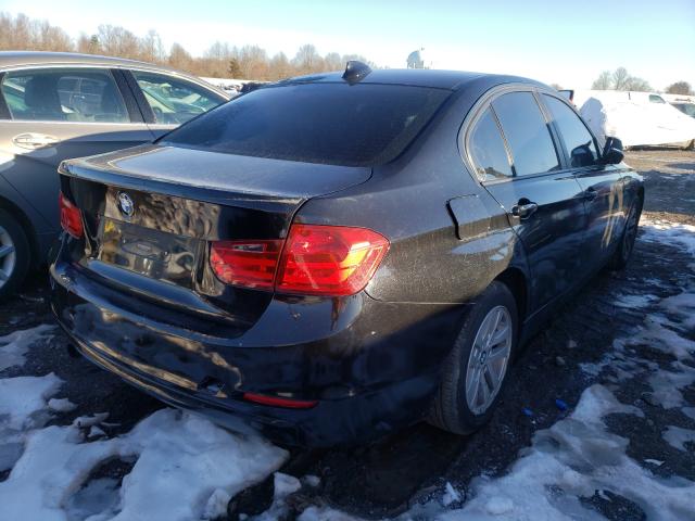 Photo 3 VIN: WBA3B1C50EF078588 - BMW 3 