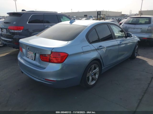 Photo 3 VIN: WBA3B1C50EK131068 - BMW 320I 