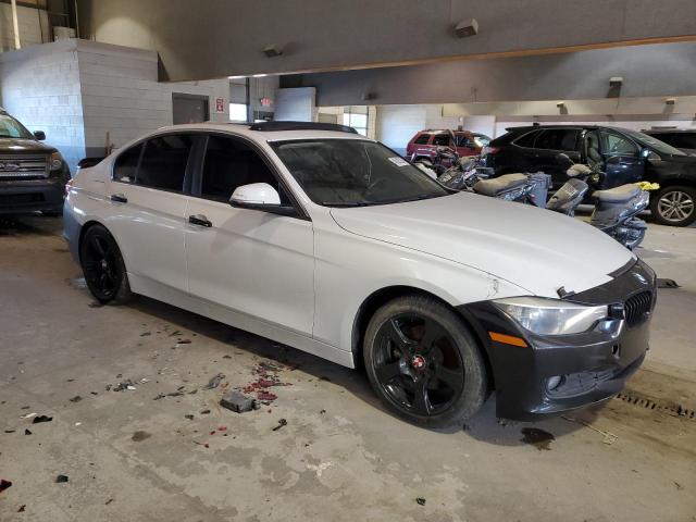 Photo 3 VIN: WBA3B1C50EK134651 - BMW 3 SERIES 