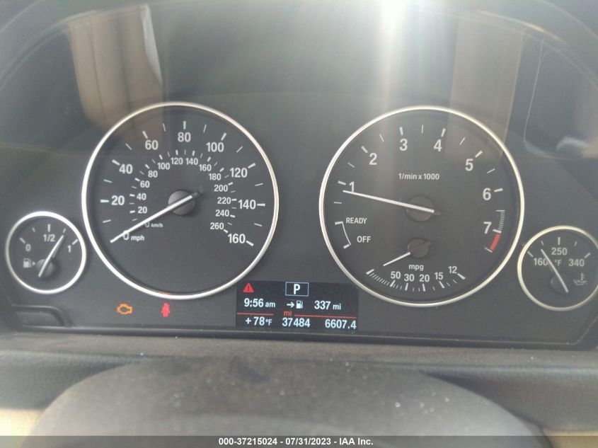 Photo 6 VIN: WBA3B1C50EP678781 - BMW 3ER 