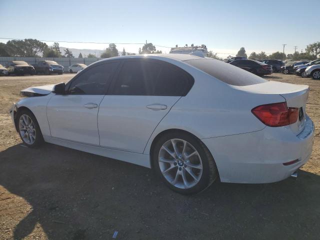 Photo 1 VIN: WBA3B1C50EP679347 - BMW 320 I 