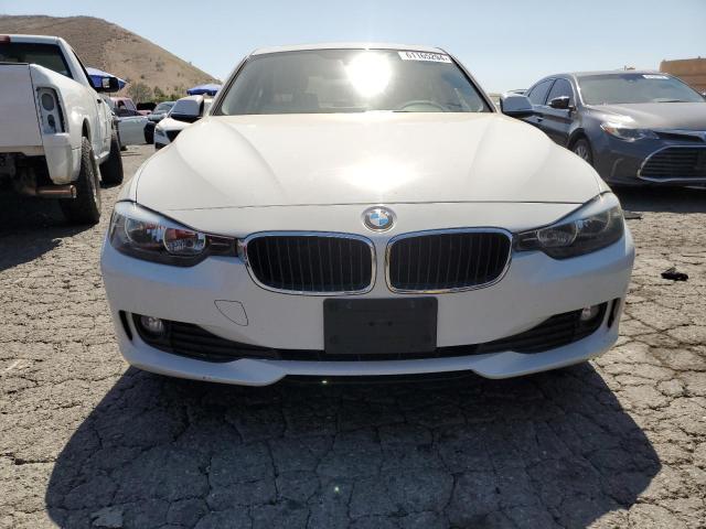 Photo 4 VIN: WBA3B1C50EP680871 - BMW 320 I 