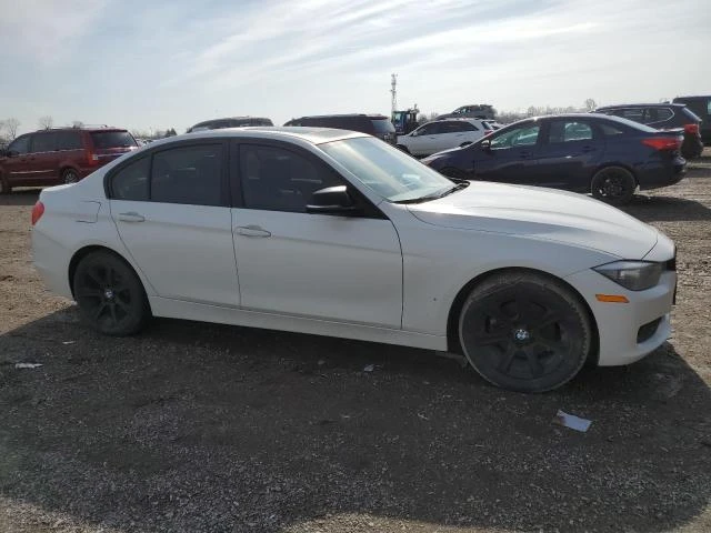 Photo 3 VIN: WBA3B1C51CFX99631 - BMW 320 I 