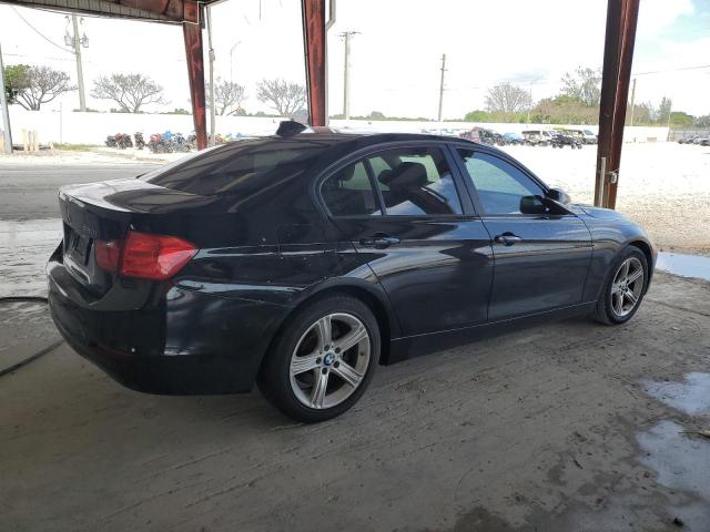 Photo 2 VIN: WBA3B1C51DF461762 - BMW 3 SERIES 