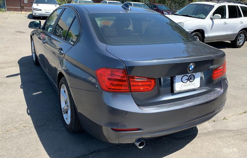 Photo 2 VIN: WBA3B1C51DK130641 - BMW 320 I 