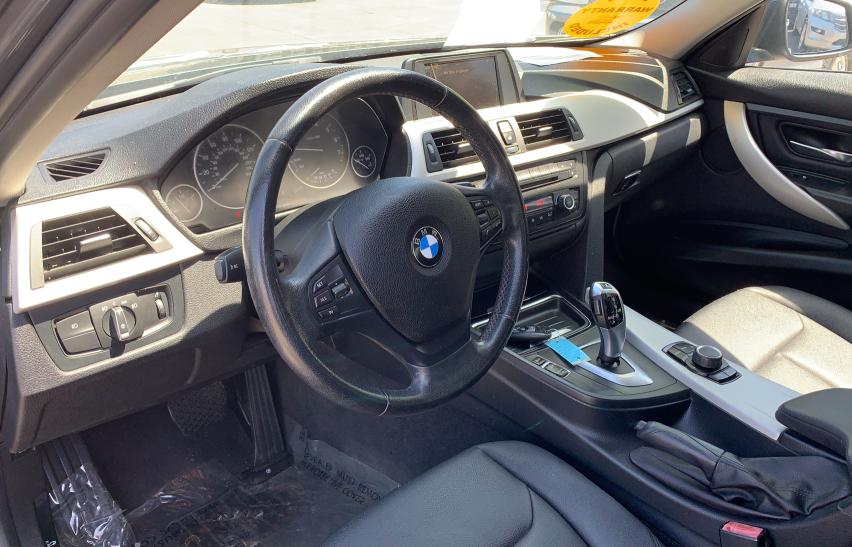 Photo 8 VIN: WBA3B1C51DK130641 - BMW 320 I 