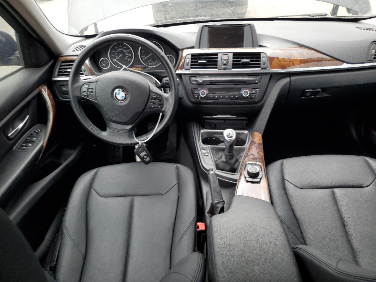 Photo 7 VIN: WBA3B1C51EF078549 - BMW 3ER 