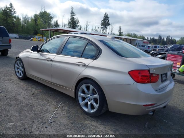 Photo 2 VIN: WBA3B1C51EPV69732 - BMW 320I 