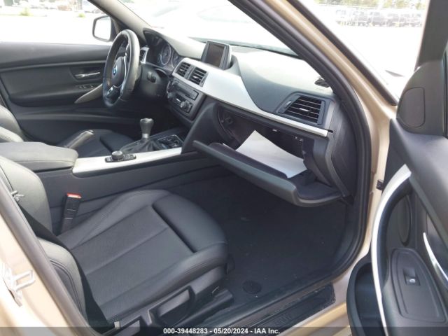 Photo 4 VIN: WBA3B1C51EPV69732 - BMW 320I 