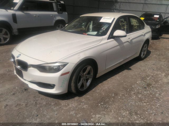 Photo 1 VIN: WBA3B1C51FK140864 - BMW 320I 