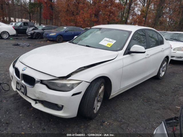 Photo 1 VIN: WBA3B1C51FP831380 - BMW 320I 