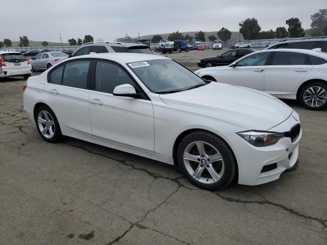 Photo 3 VIN: WBA3B1C51FP831895 - BMW 320 I 